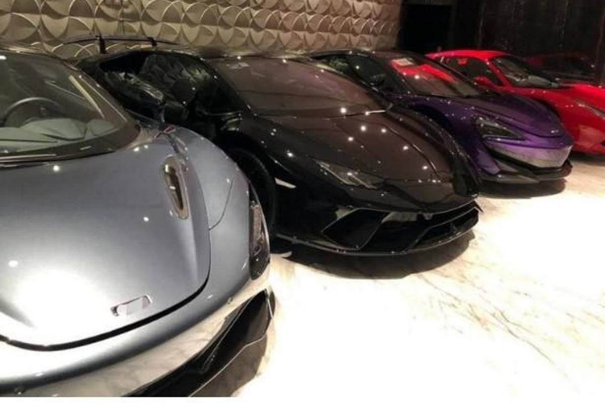 Gobierno de AMLO vende vehículos de lujo cómo Ferrari, Lamborghini y McLaren que le confiscaron a hackers, sin fallo judicial
