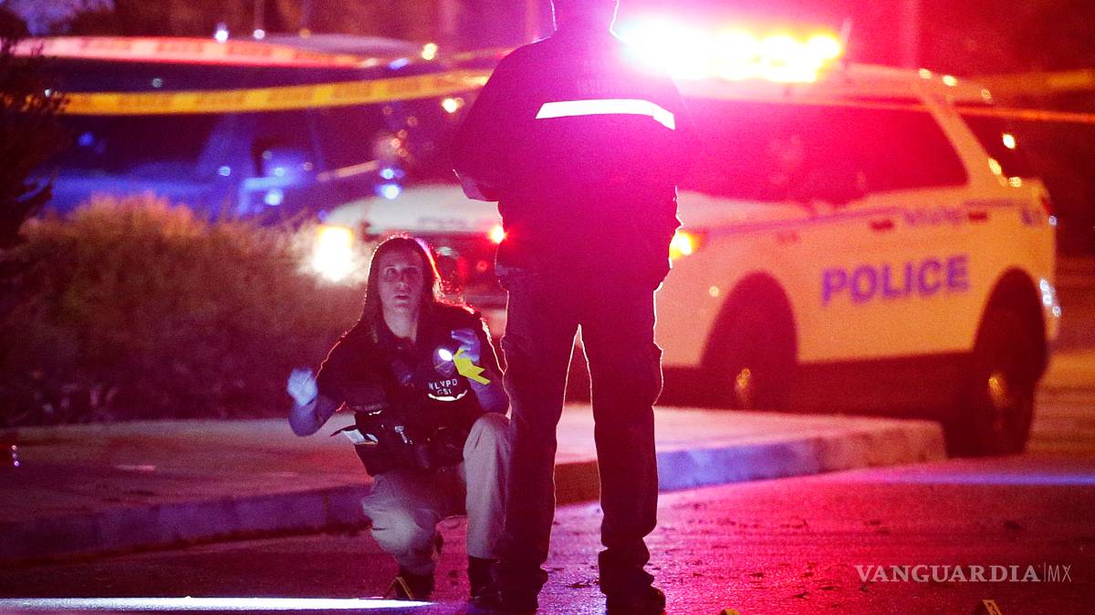 Tiroteo en secundaria de Las Vegas deja un joven muerto