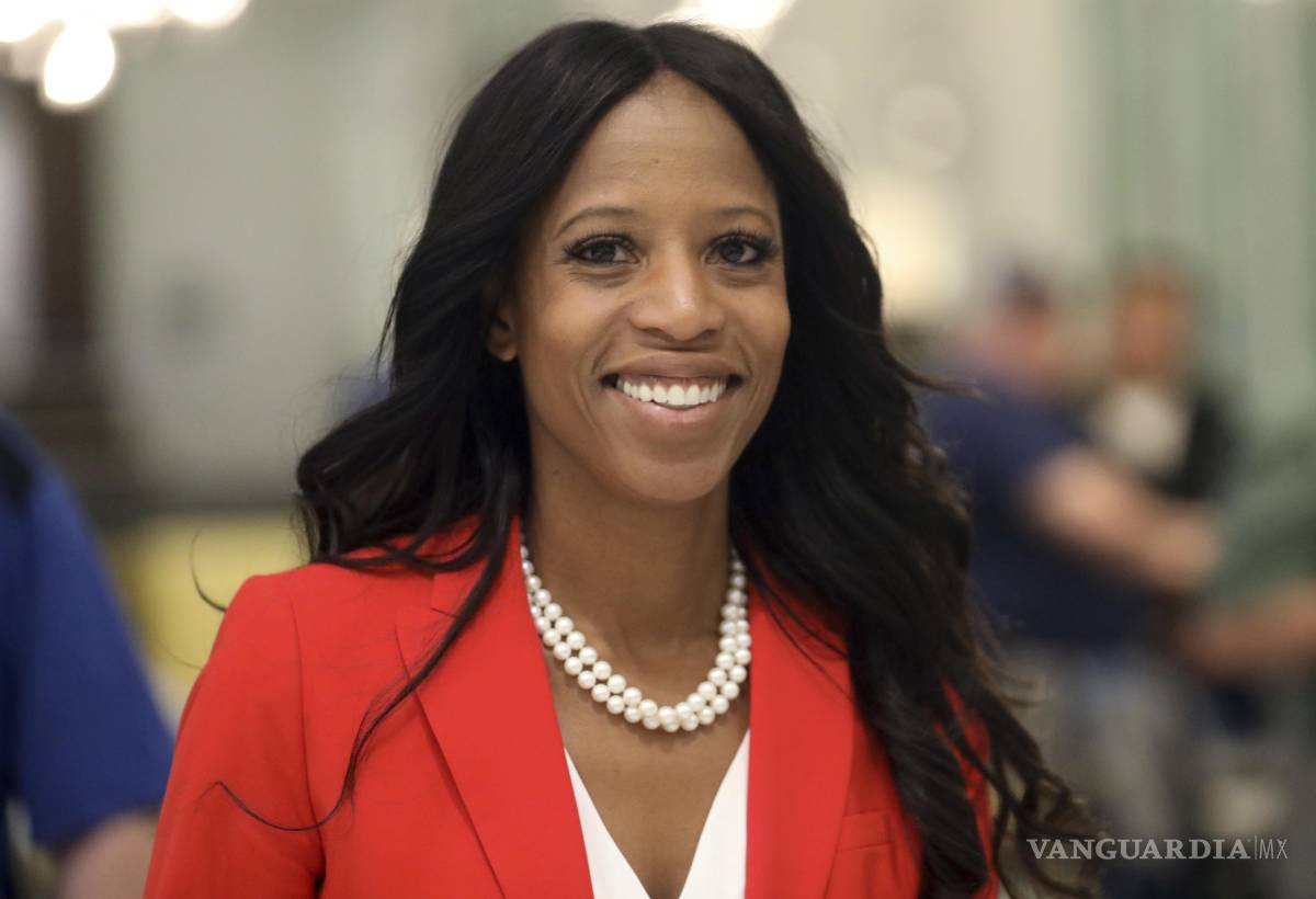 $!Mia Love concurrió en 2012 por primera vez para un asiento en la Cámara de Representantes ganándolo en las elecciones de medio mandato de 2014.