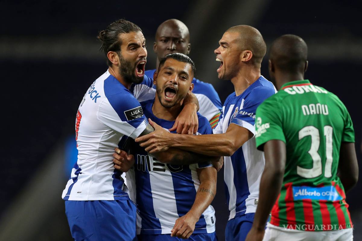 'Tecatito' anota el gol del triunfo para el Porto en la Liga de Portugal
