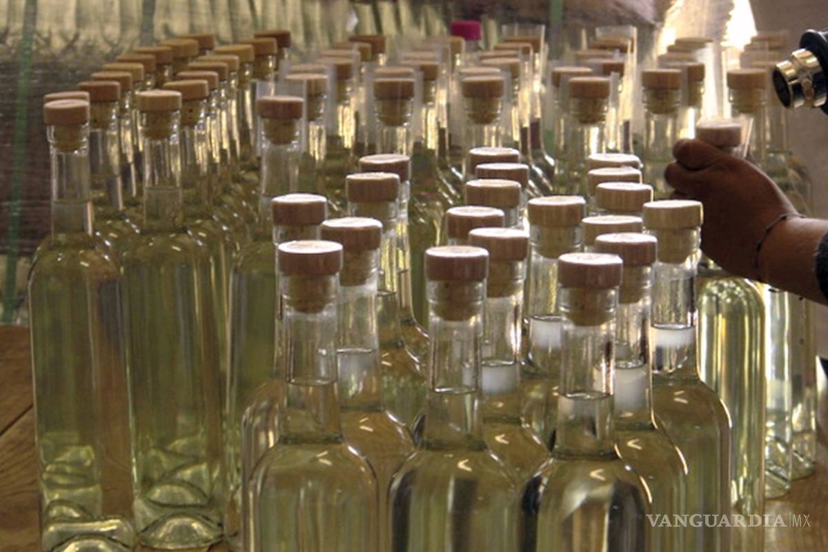 50% de las marcas de mezcal no está regulado