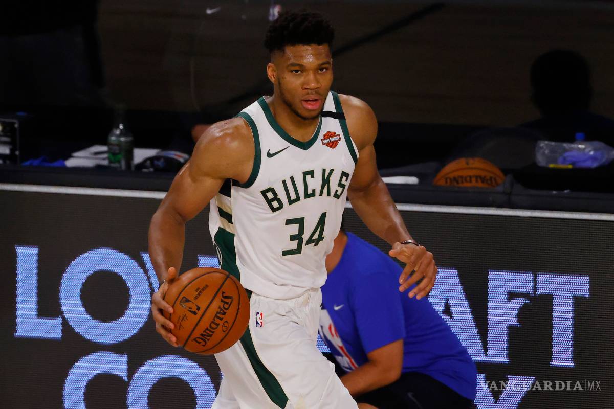 Giannis saca la magia ante Orlando