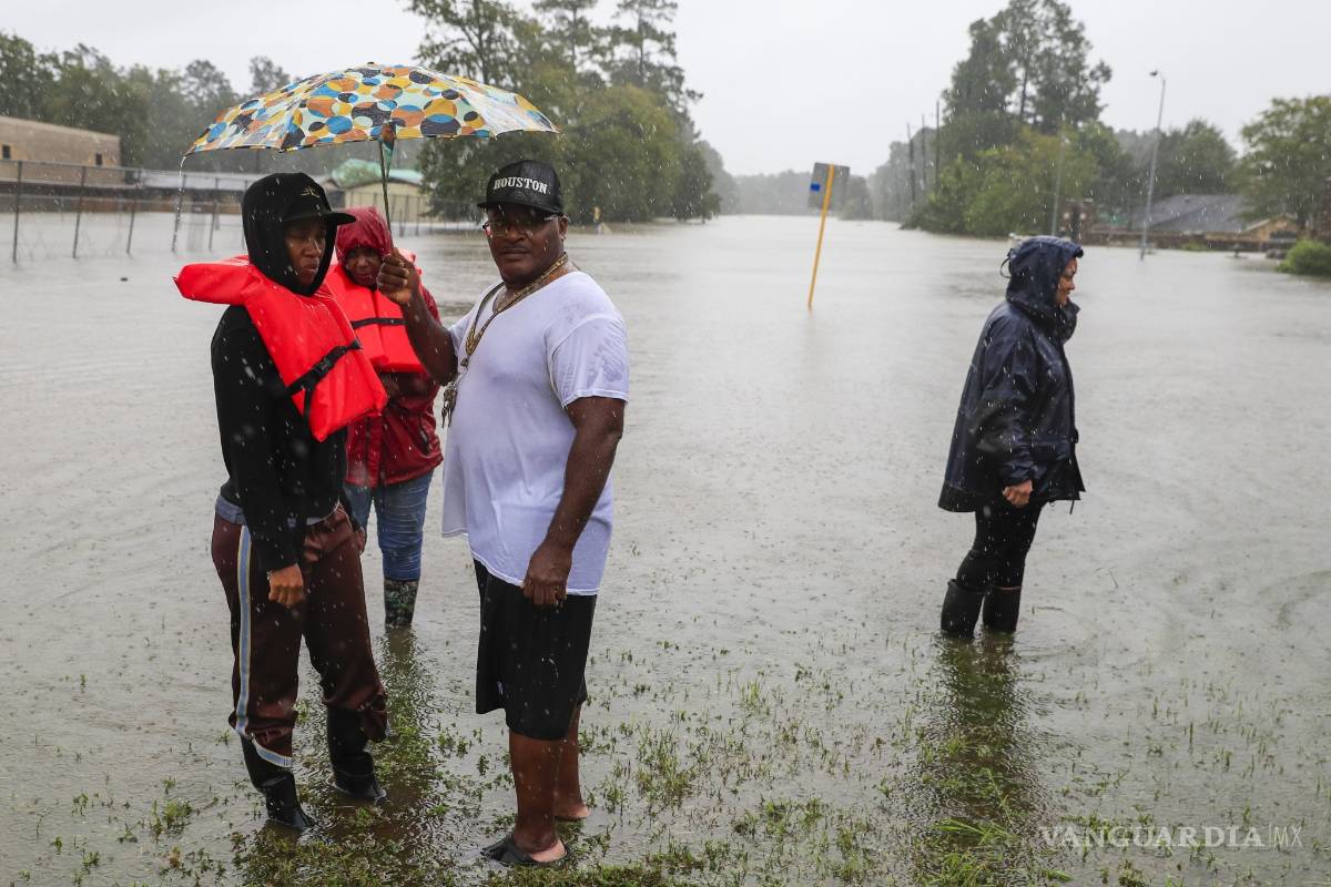 Proponen enviar reos para limpiar daños de Harvey