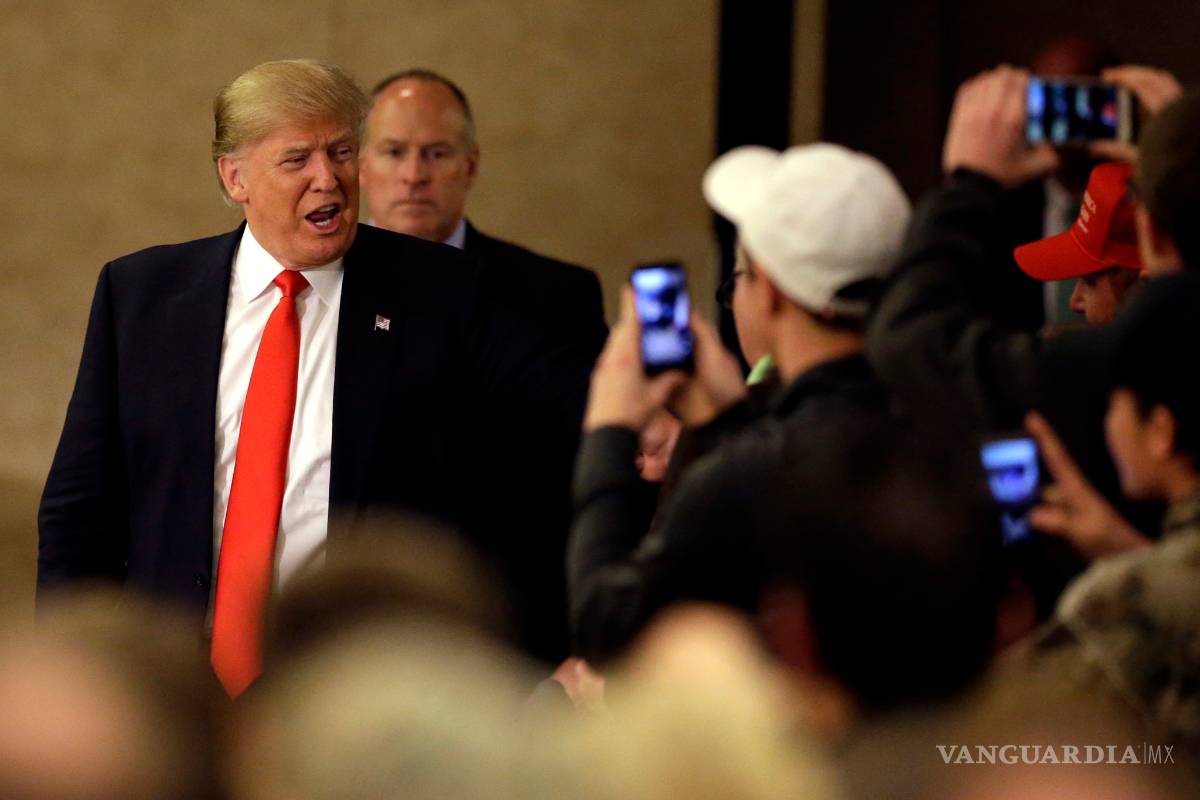 Trump pide castigar al doctor que haga abortos