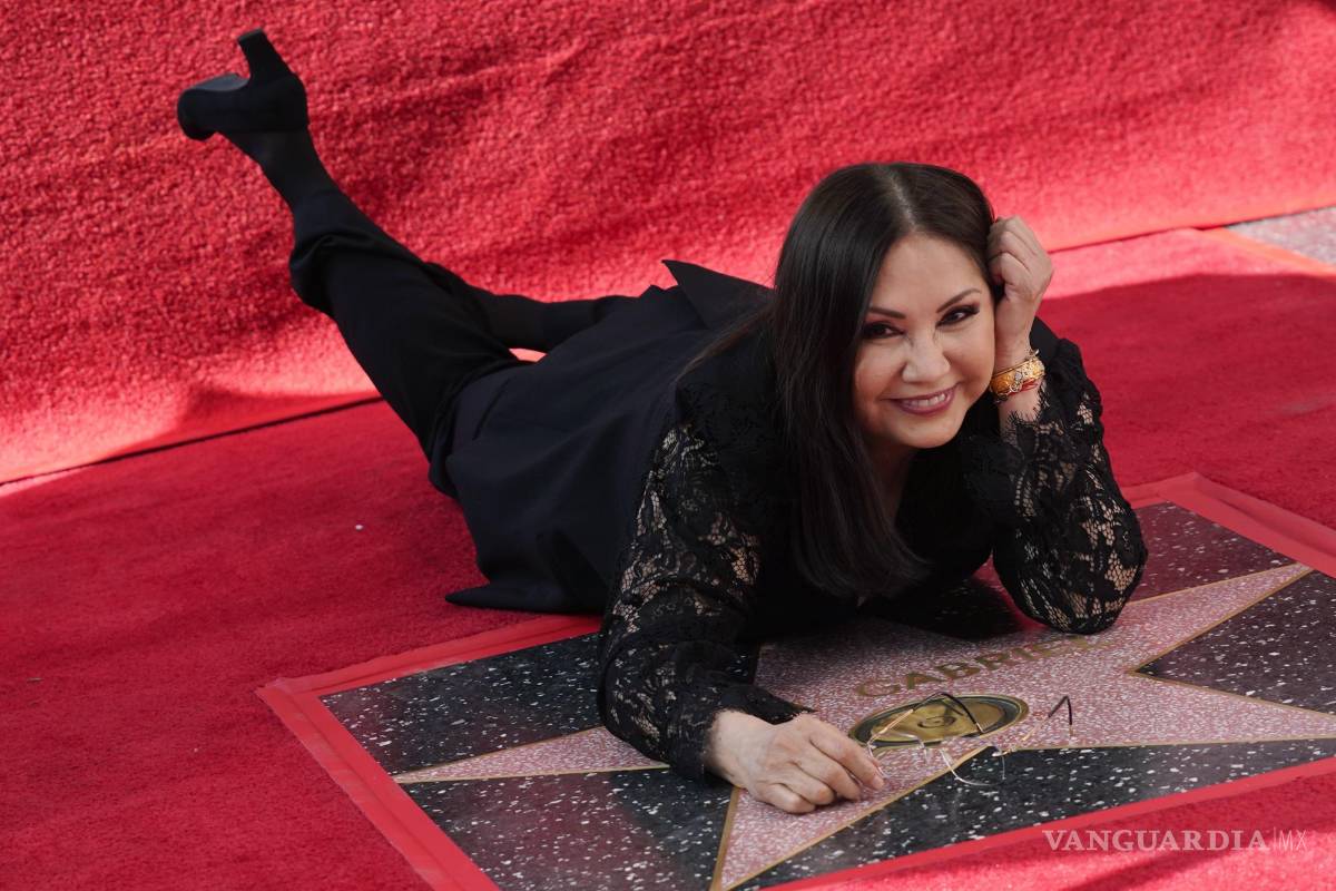 Ana Gabriel ya tiene su estrella en el Paseo de la Fama de Hollywood