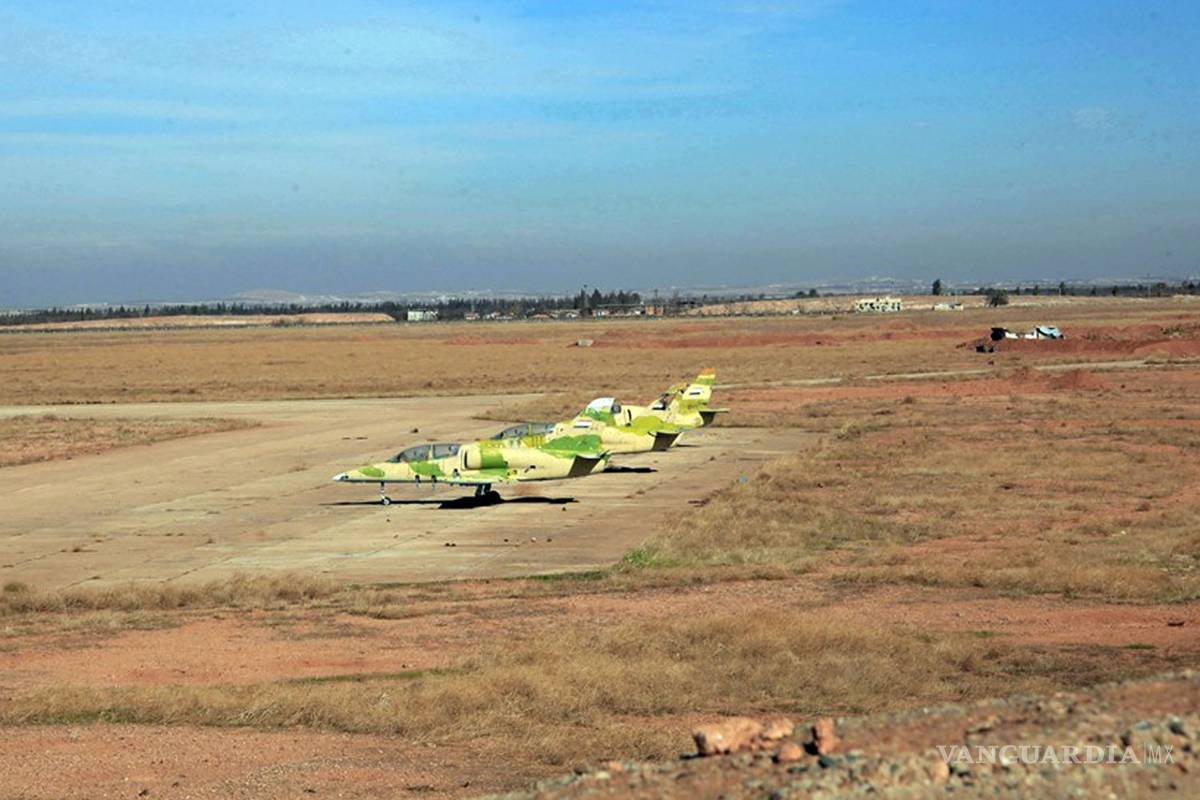 Aterriza primer avión civil en Alepo desde hace cuatro años