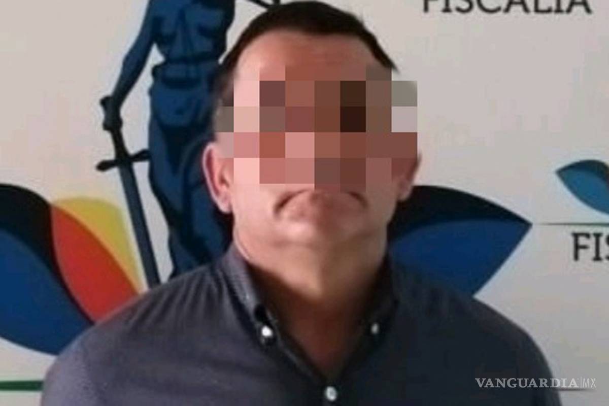 Un sujeto en Gómez Palacio intenta lanzar a su esposa de auto en movimiento en Gómez Palacio