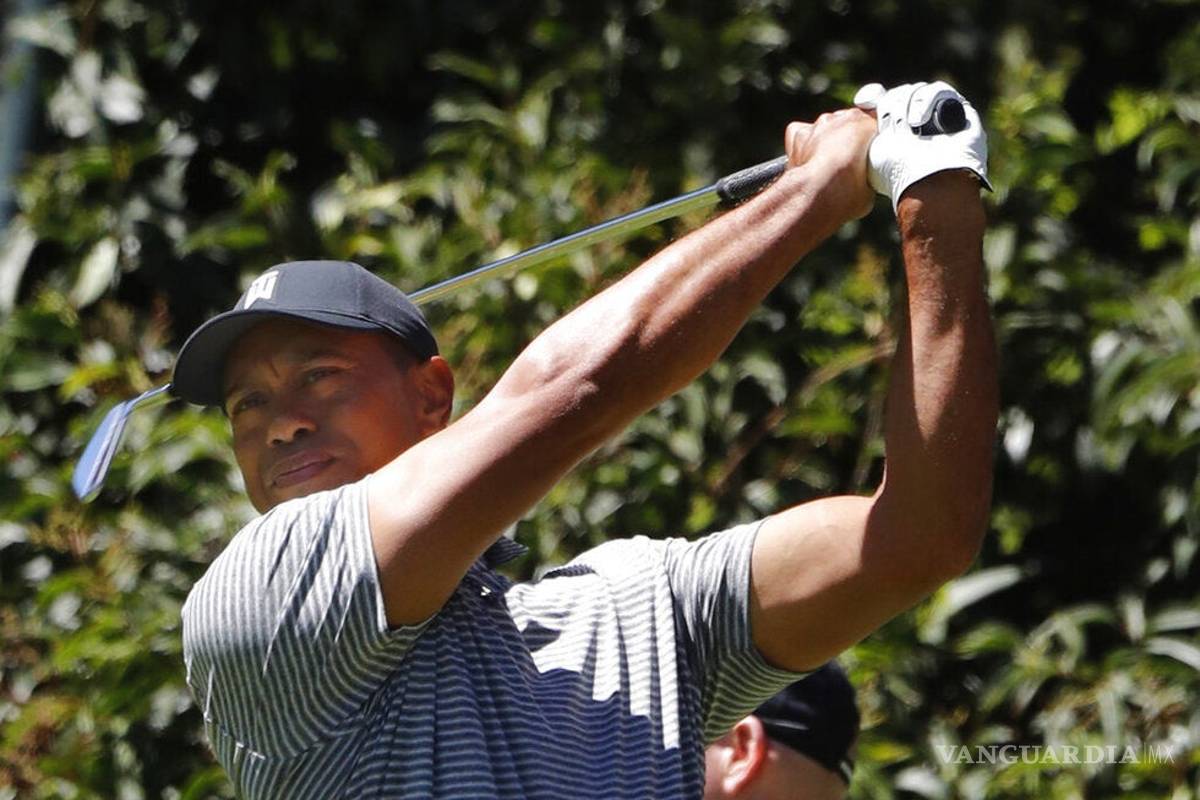 Tiger Woods vuelve a ser intervenido tras accidente automovilístico