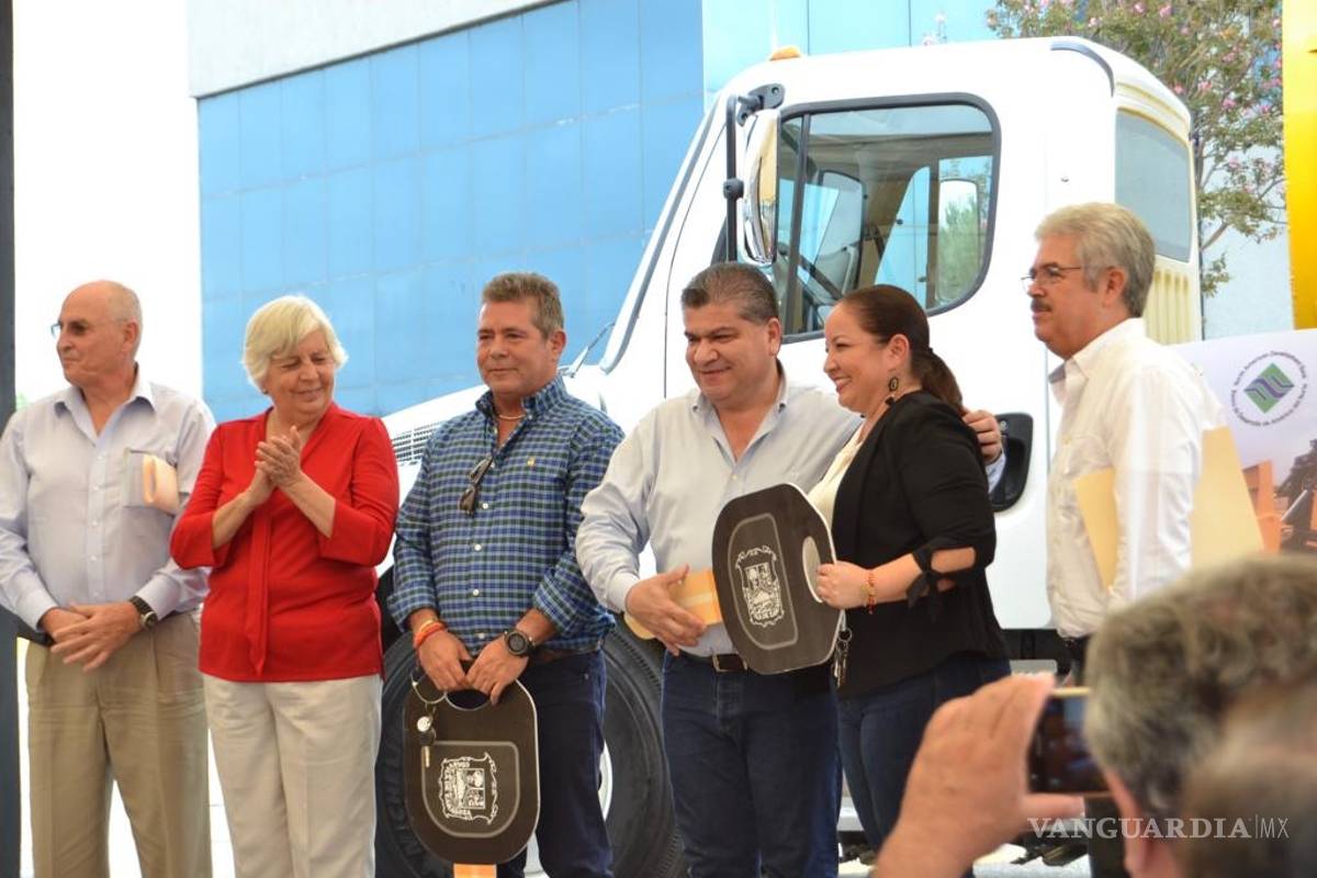 Invierte Gobierno de Coahuila 16 mdp en equipo para recolección de basura en los Cinco Manantiales