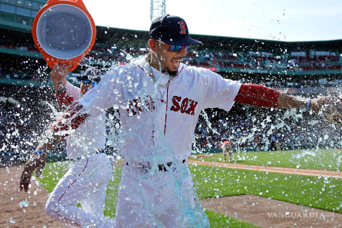 Medias Rojas regresa a la senda del triunfo con 'bambinazos' de Betts