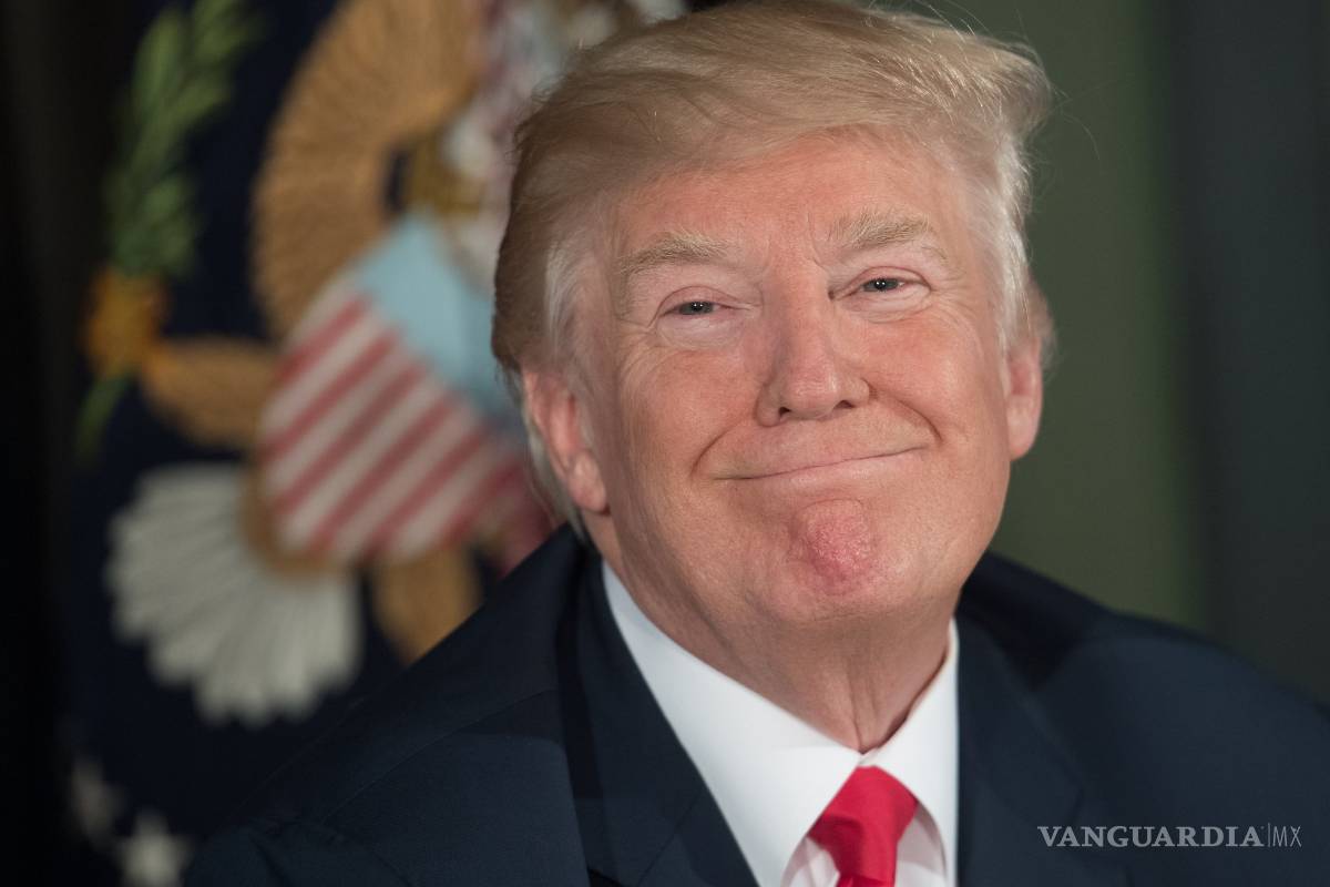 Revuelo en la Casa Blanca tras declaración de Trump sobre pago a actriz porno