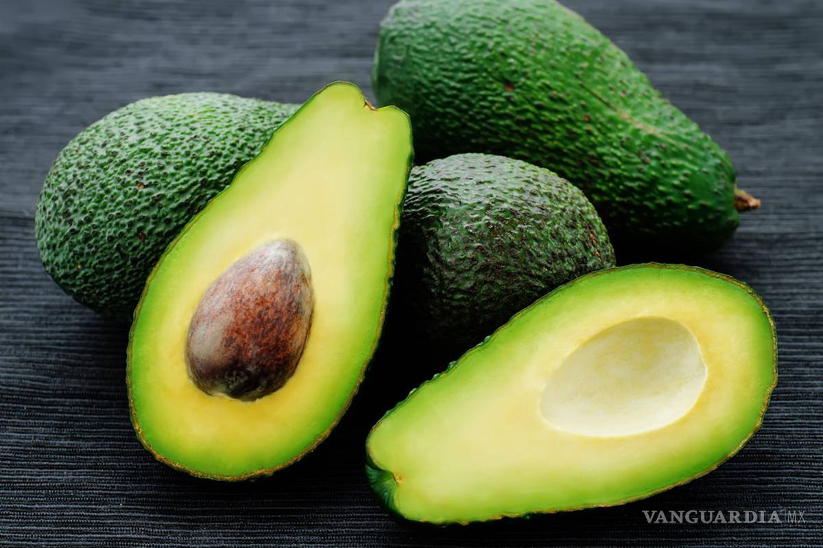 Científicos de la Universidad Autónoma de Coahuila crean productos a partir de residuos de aguacate