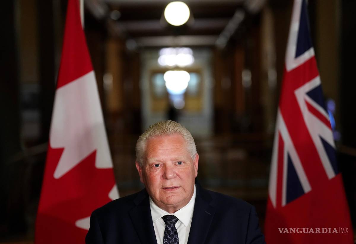 $!El primer ministro de Ontario, Doug Ford, habla con los medios durante una conferencia de prensa en Queen’s Park en Toronto.
