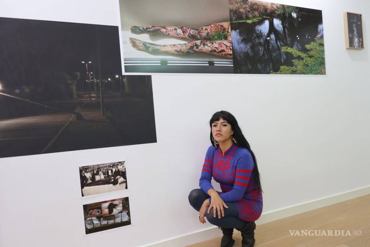 Aplauden libro de Liza Ambrossio, impreso en Medio Pliego