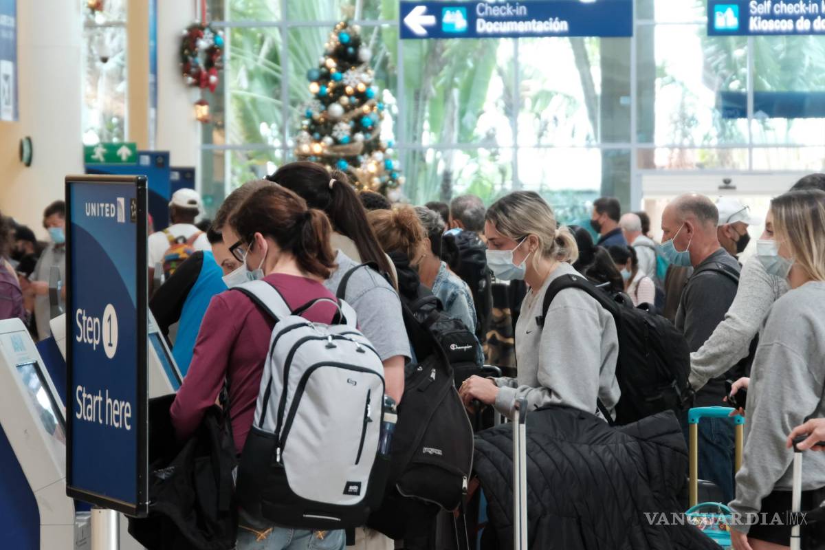 Rusos pasan dificultades para regresar a su país