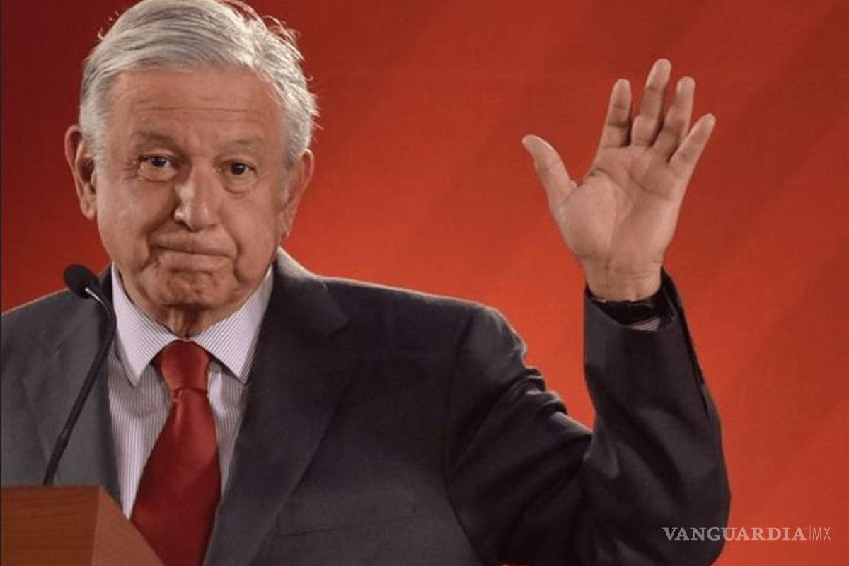 Tranquilos... AMLO presentará compromiso de no reelección el próximo lunes