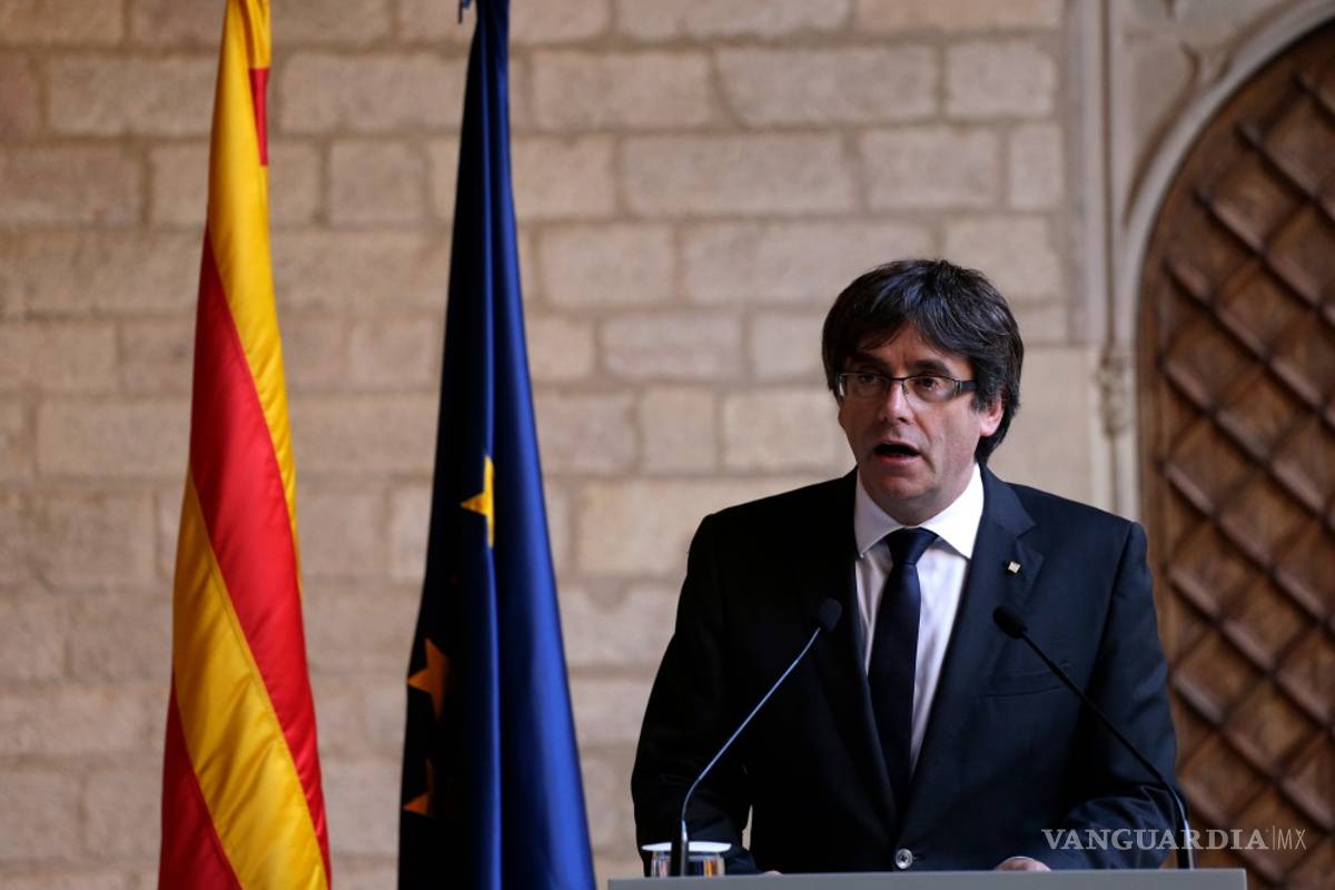 Contrata Puigdemont a abogado defensor de los miembros de ETA