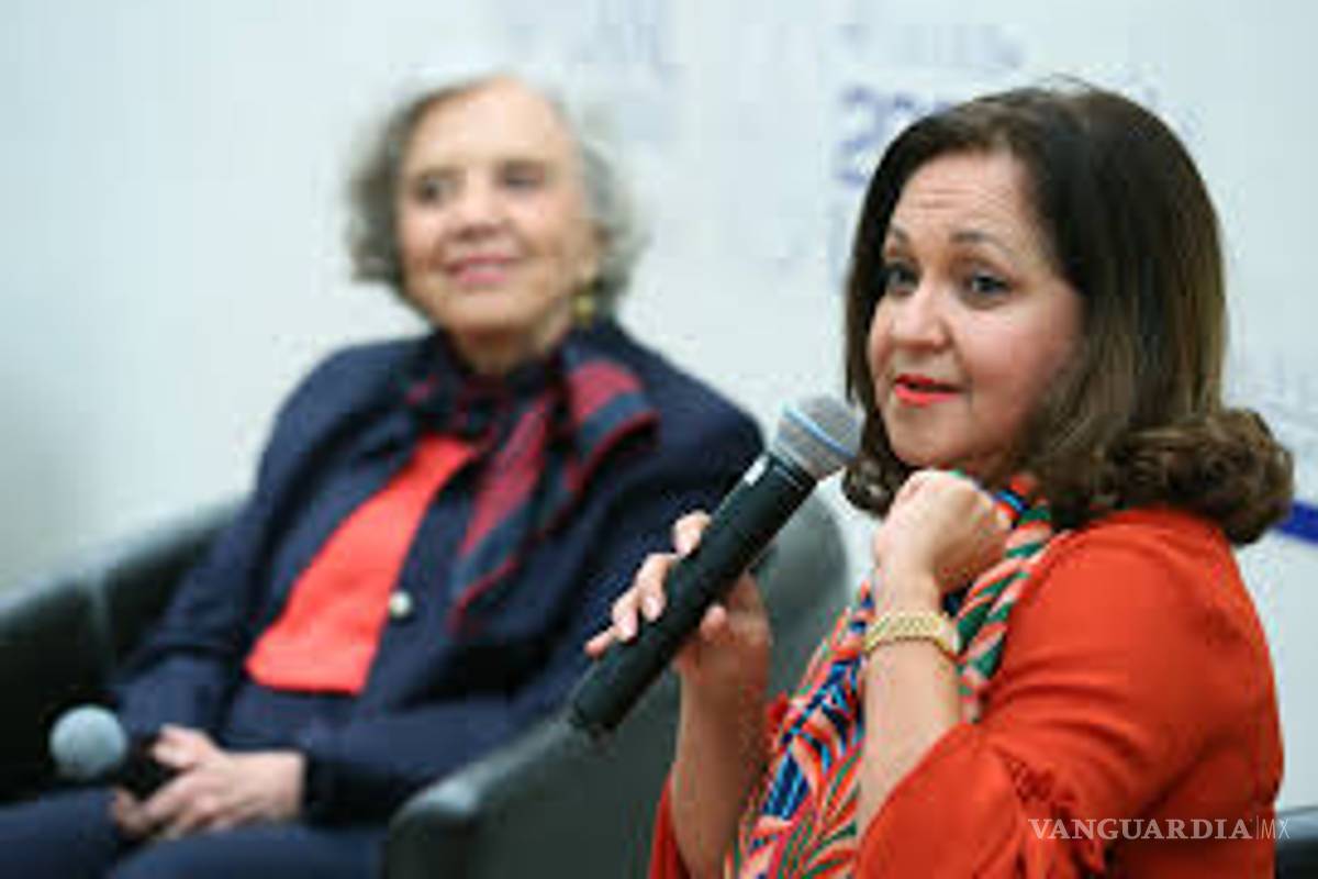 Sanjuana Martínez y López Dóriga tienen encontronazo en Twitter; 'El Teacher' amenaza con denunciar a la directora de Notimex