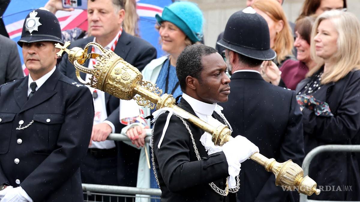 Así inicia el reinado del Carlos III tras una larga espera para ser el monarca británico (fotos)