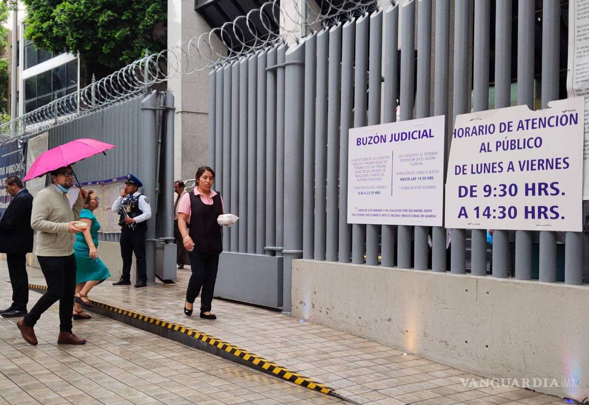 $!Servidores públicos del Poder Judicial en Toluca y Aguascalientes se sumaron al rechazo de la reforma, enfatizando la amenaza que esto representa para la estabilidad laboral y la integridad del sistema judicial.