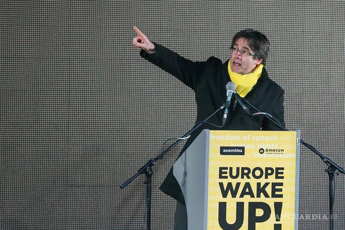 &quot;Cataluña es la mejor cara de Europa”, asegura Puigdemont