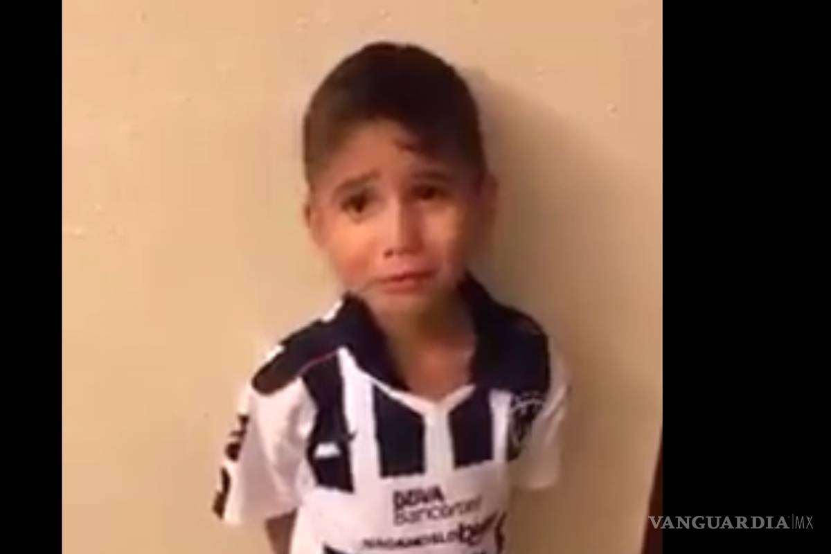 Niño deja de irle a Rayados y ahora es Tigre porque siempre ganan