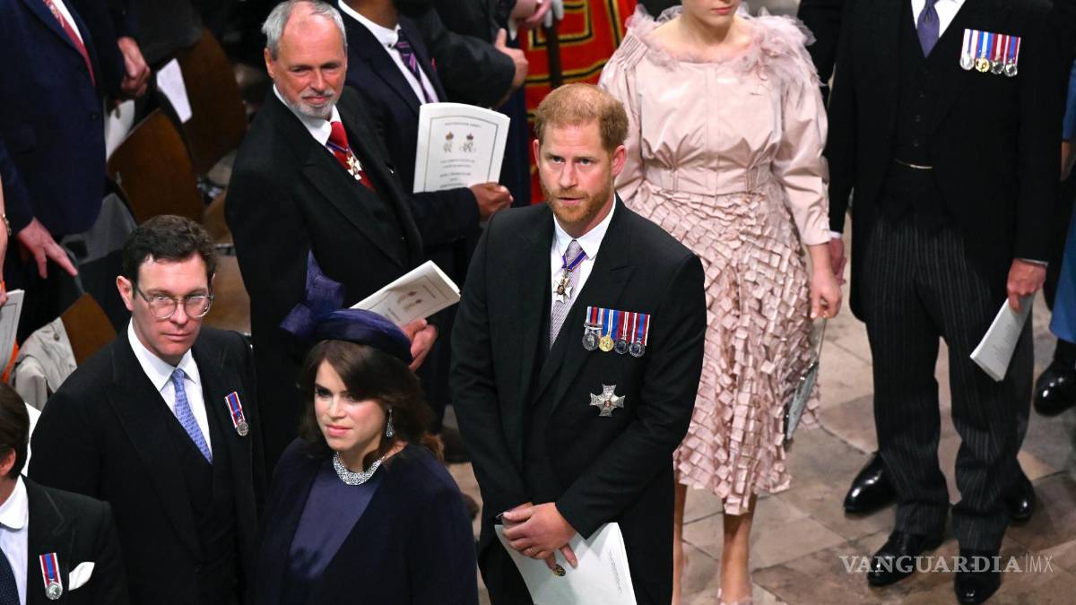Así inicia el reinado del Carlos III tras una larga espera para ser el monarca británico (fotos)