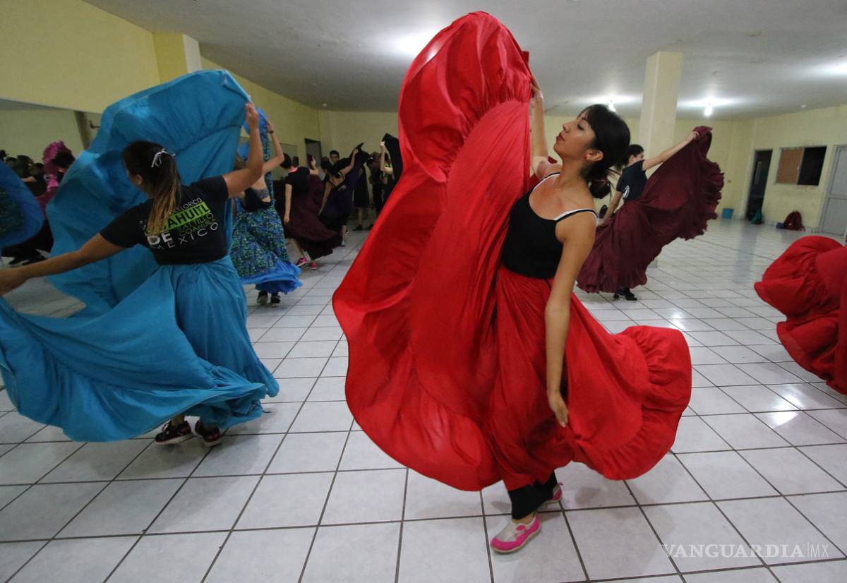 $!Ballet folklórico Quahuitl, un puente hacia la cultura