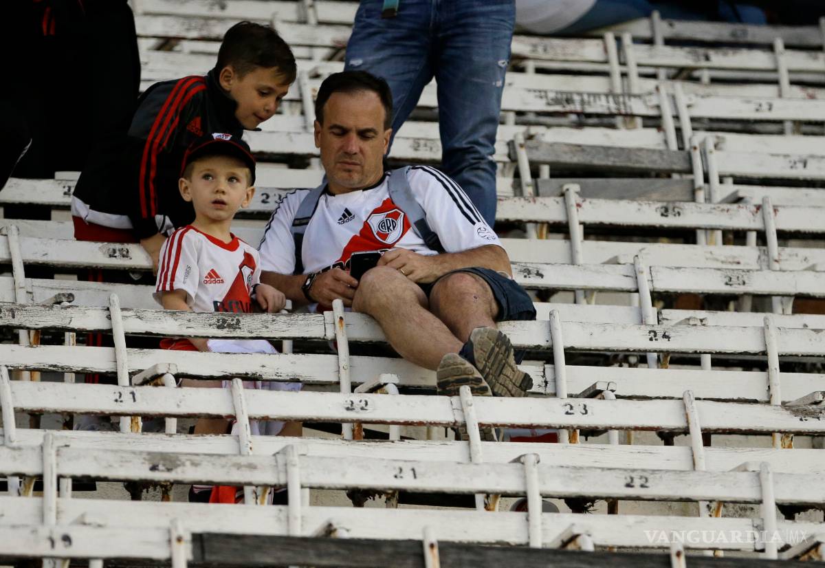 $!OFICIAL: suspenden el juego entre River Plate y Boca Juniors
