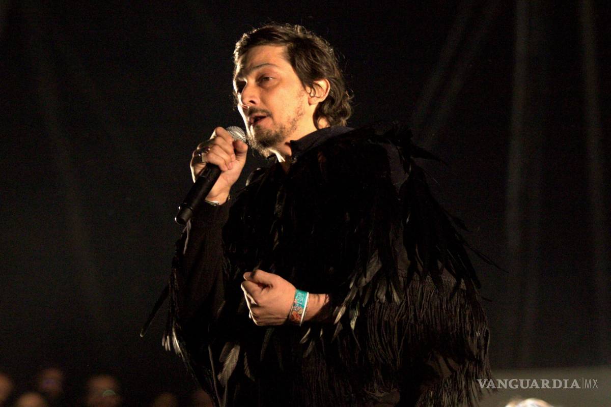 León Larregui recita poema de Nezahualcóyotl