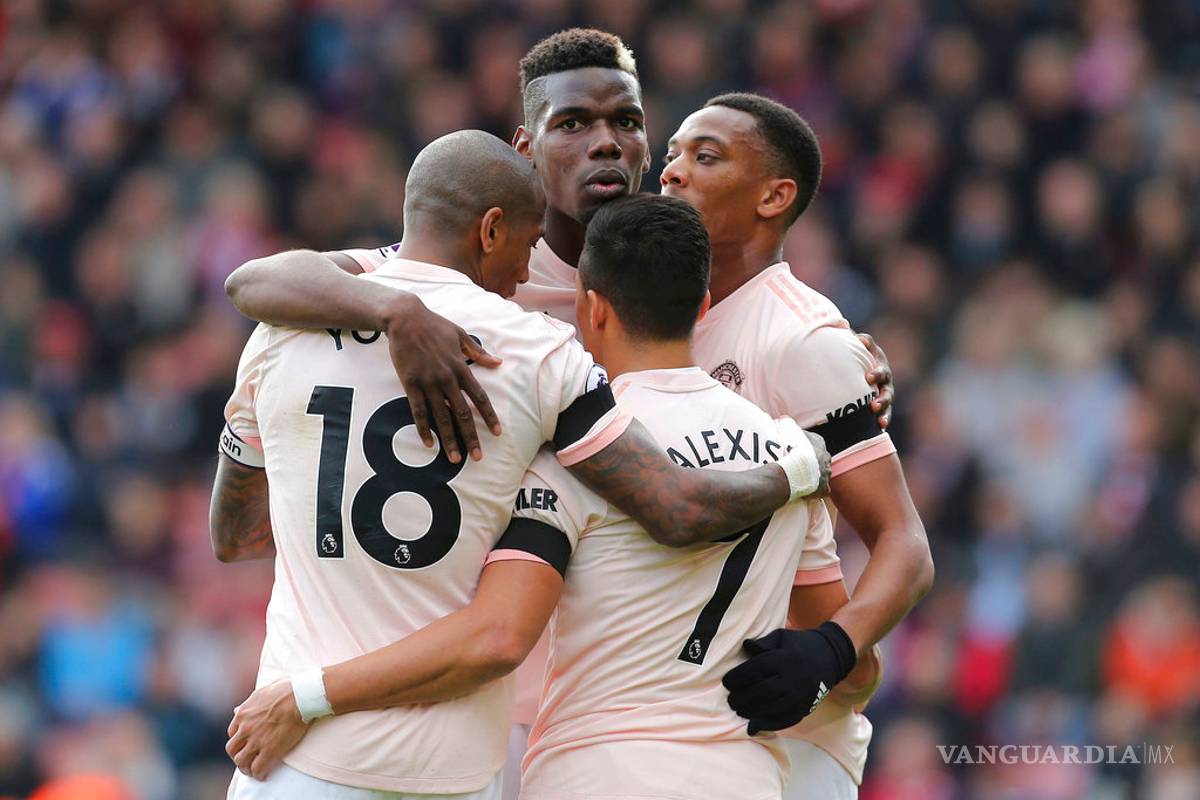 Manchester United salva el juego ante el Bournemouth