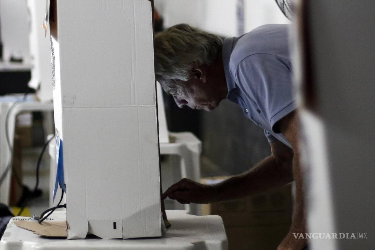 Así es el sistema del voto electrónico en Brasil que ‘elogió’ AMLO