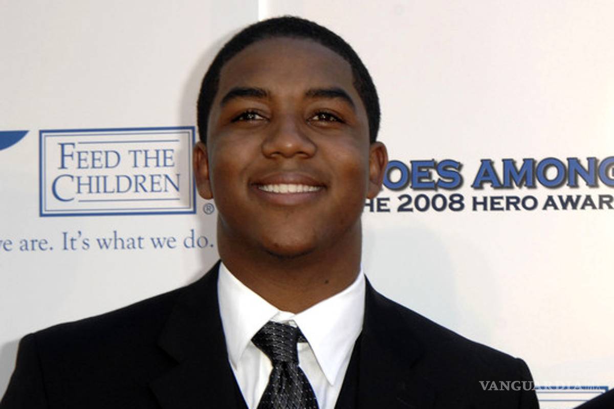 Actor de 'Zoey 101' es arrestado por violencia doméstica