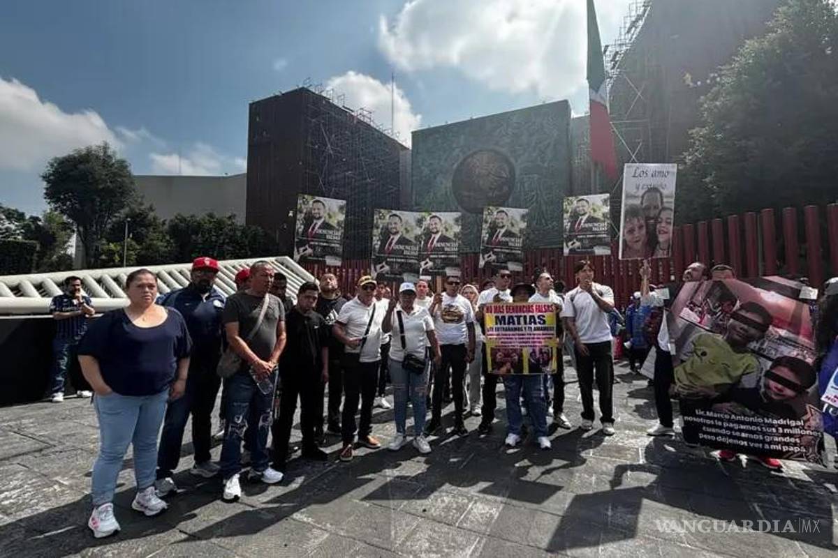 Padres acusan extorsión y denuncias falsas en juicios de custodia; protestan en Congreso