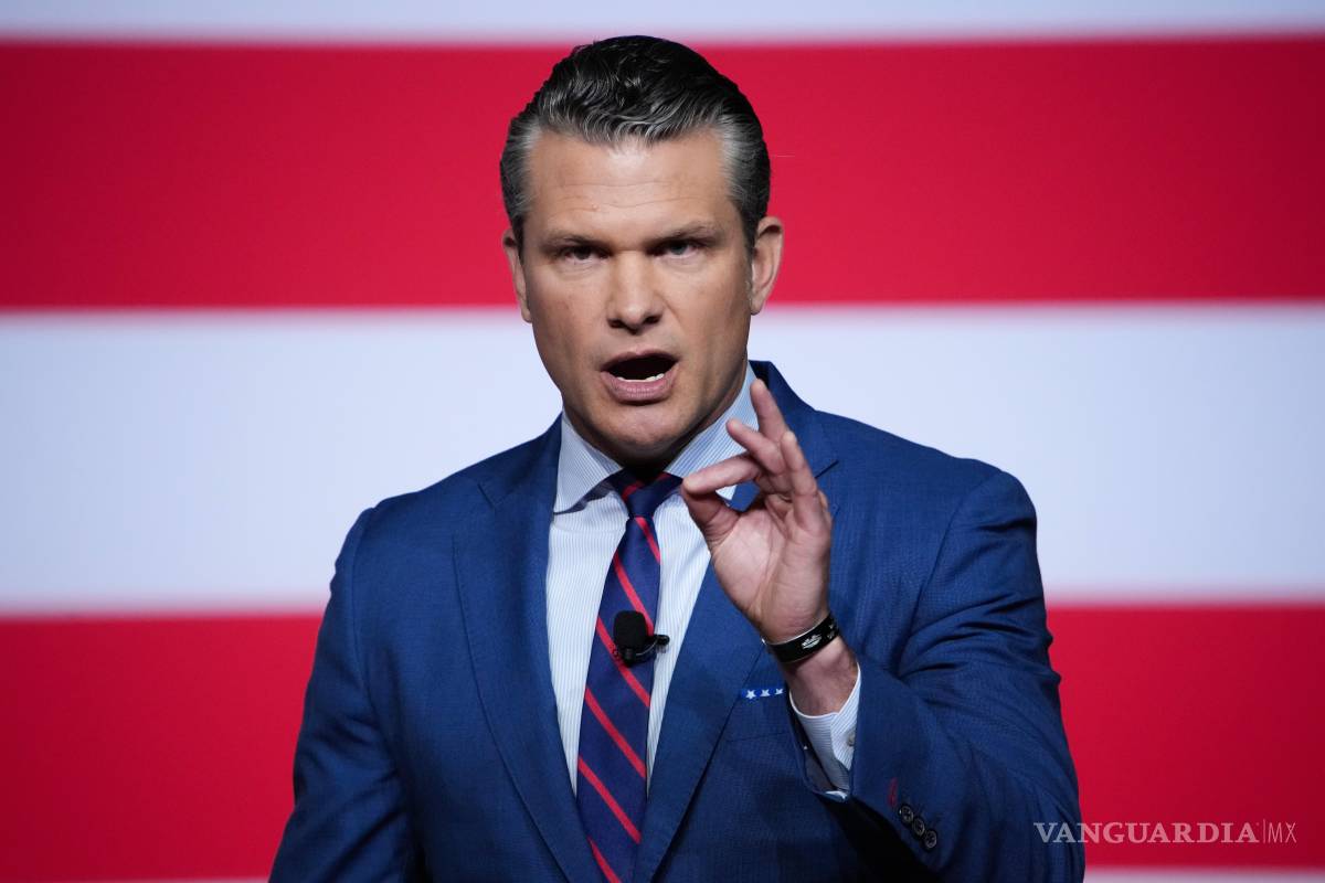 $!Pete Hegseth criticó los estándares de aptitud física y aseo, las políticas ambientales y los militares transgéner.