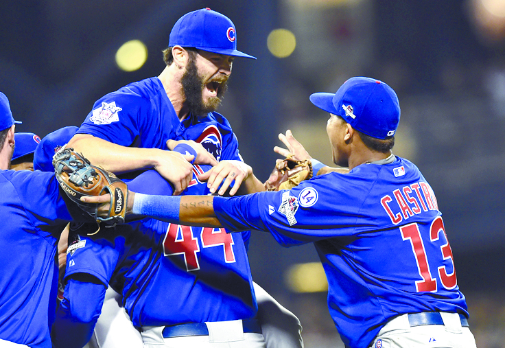Arrieta lanza Joya de pitcheo y lo respalda su equipo