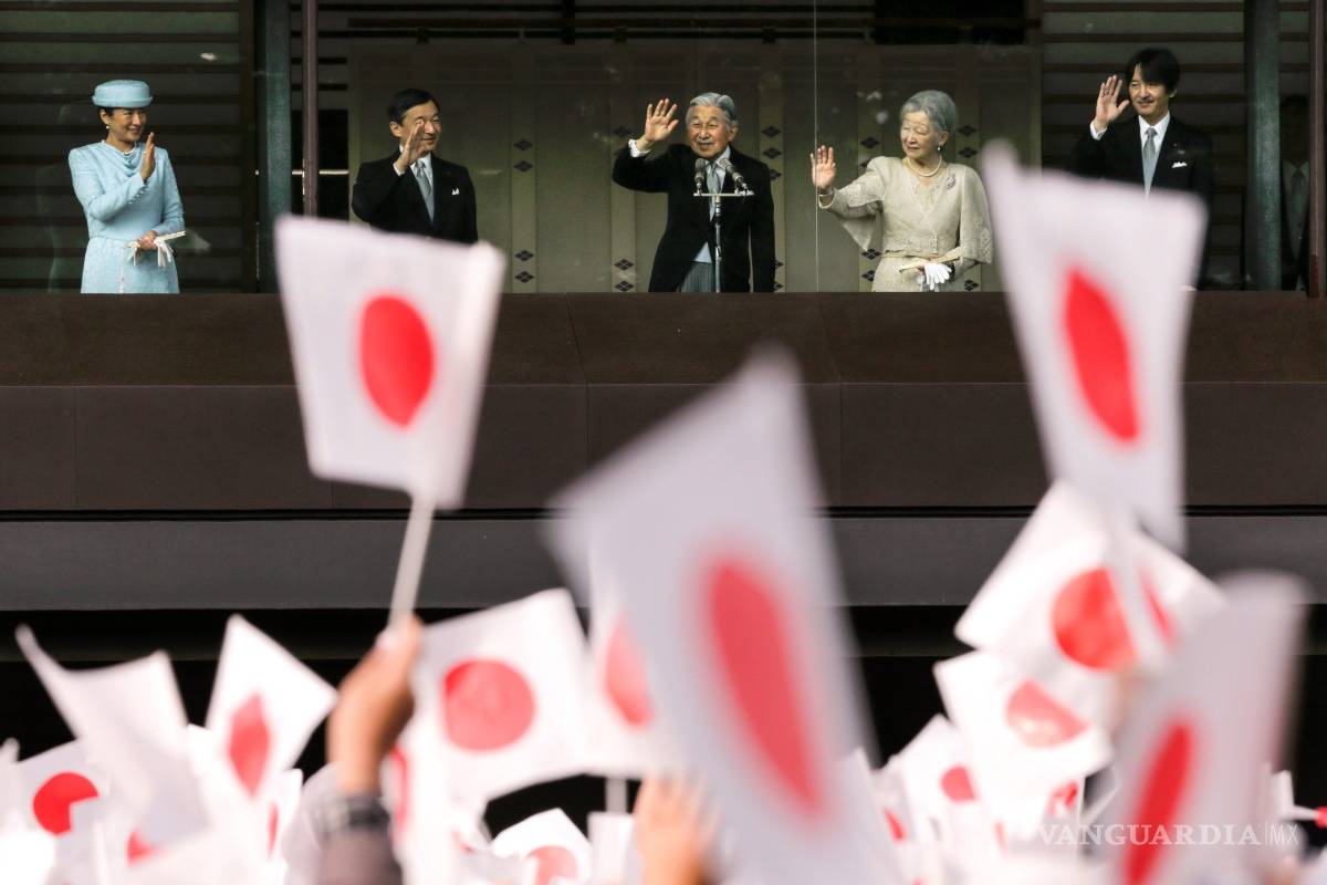 $!Akihito, cede el trono japonés por primera vez en 200 años