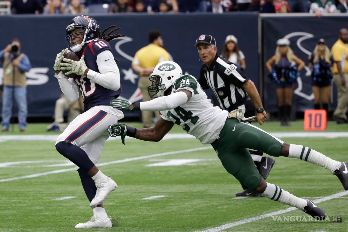 Tercer triunfo en fila de Houston; Hopkins sigue encendido