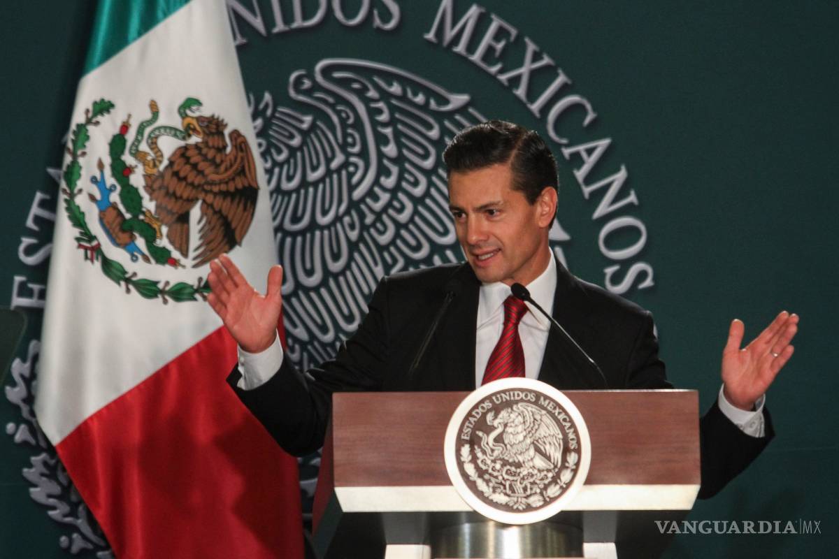 Congreso avala viaje de Peña Nieto a países árabes y a Davos