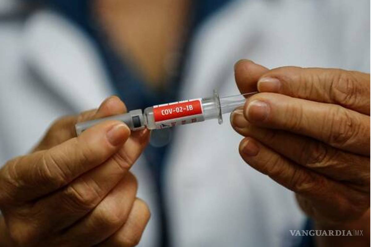 México evalúa producir la futura vacuna italiana ReiThera contra el Covid-19