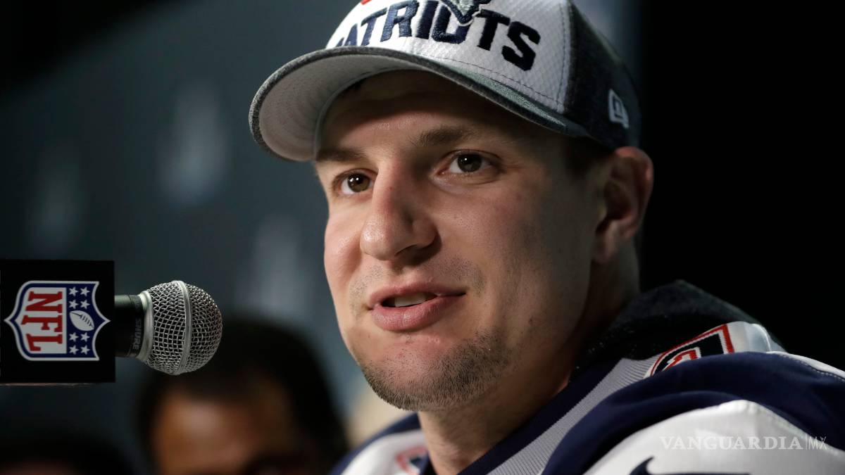 Aficionados de Patriots pueden dormir tranquilos, 'Gronk' si jugará el Super Bowl