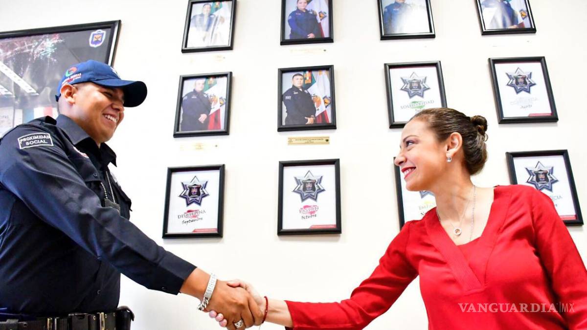 Otorgan reconocimiento a Miguel Aurelio, policía de Piedras Negras