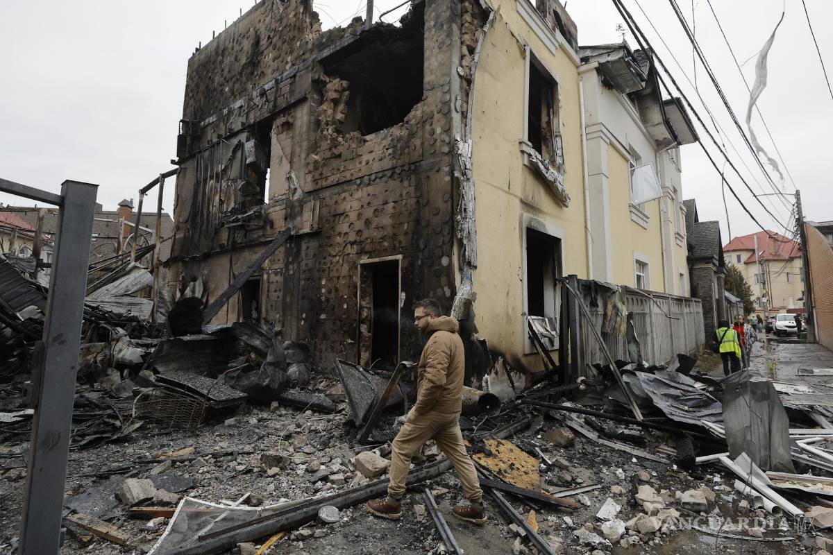 Elecciones en tiempos de guerra: retos y consecuencias de una cita que baraja Kiev