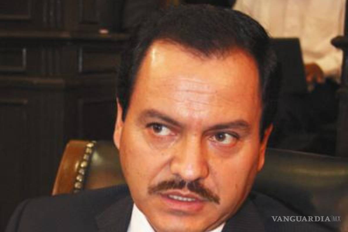 $!Lanzan petición para exigir que la licenciatura sea obligatoria para ser Diputado o Senador