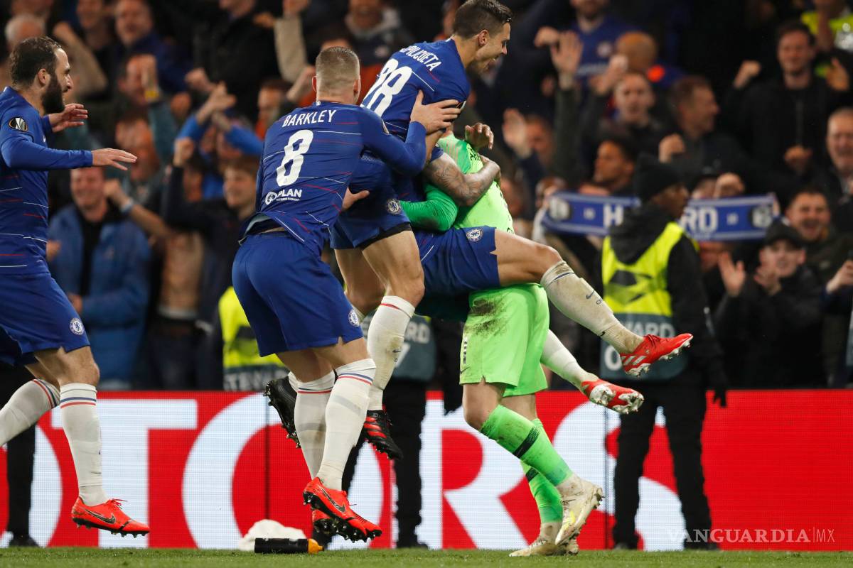 En total suspenso, Chelsea sella su pase a la Final de la Europa League