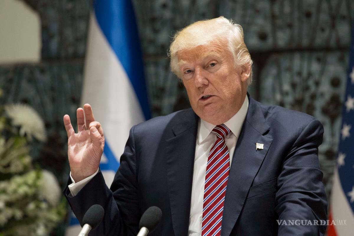 Donald Trump pidió a 2 jefes de inteligencia negar colusión de su campaña con Rusia