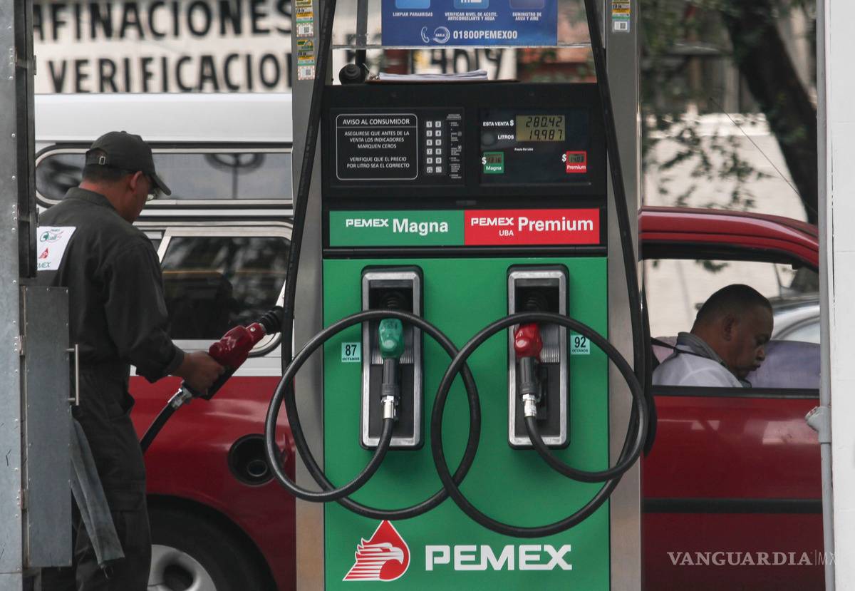 $!Impuesto a gasolina dio $263 mil millones a Hacienda en 2016