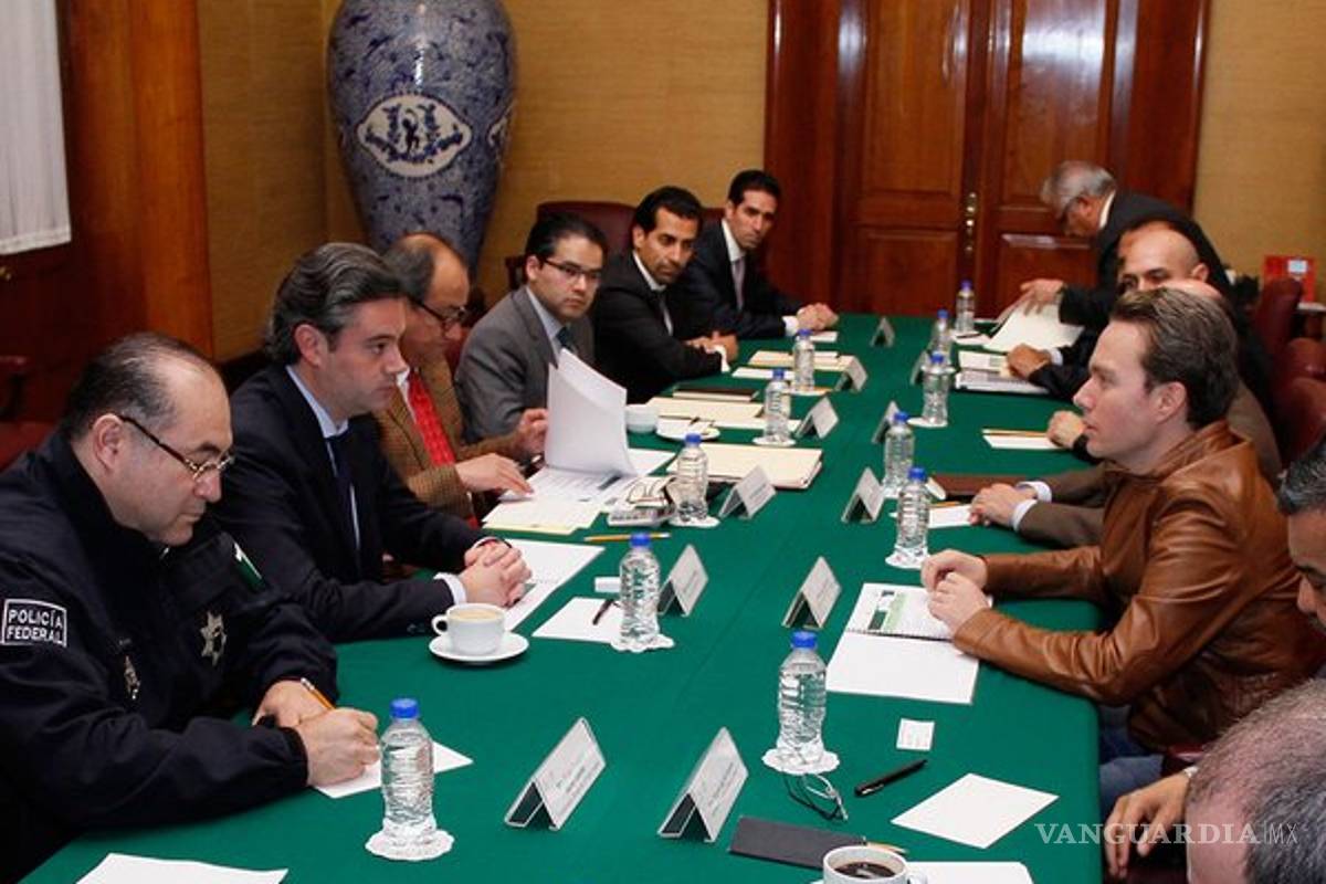 SEP y Chiapas afinan estrategia de seguridad para evaluación docente