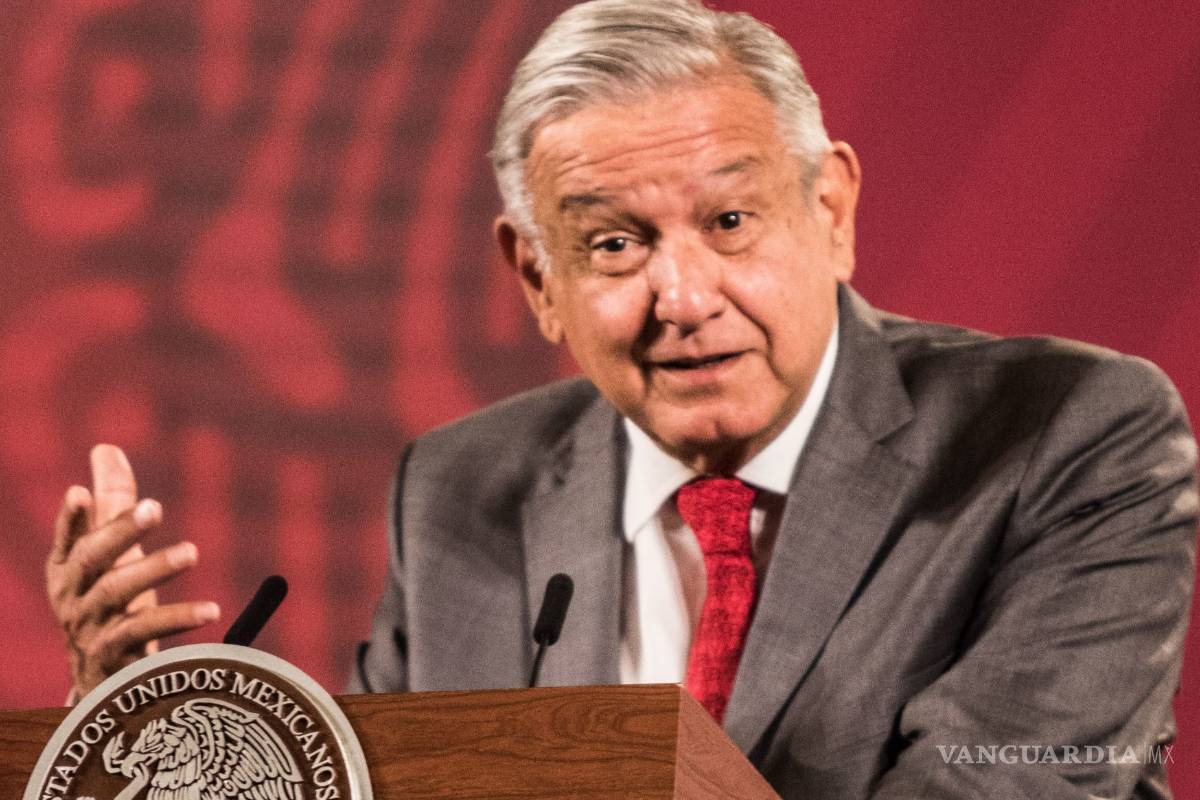 "No me puedo mojar nada más por la foto; no soy fifí": AMLO