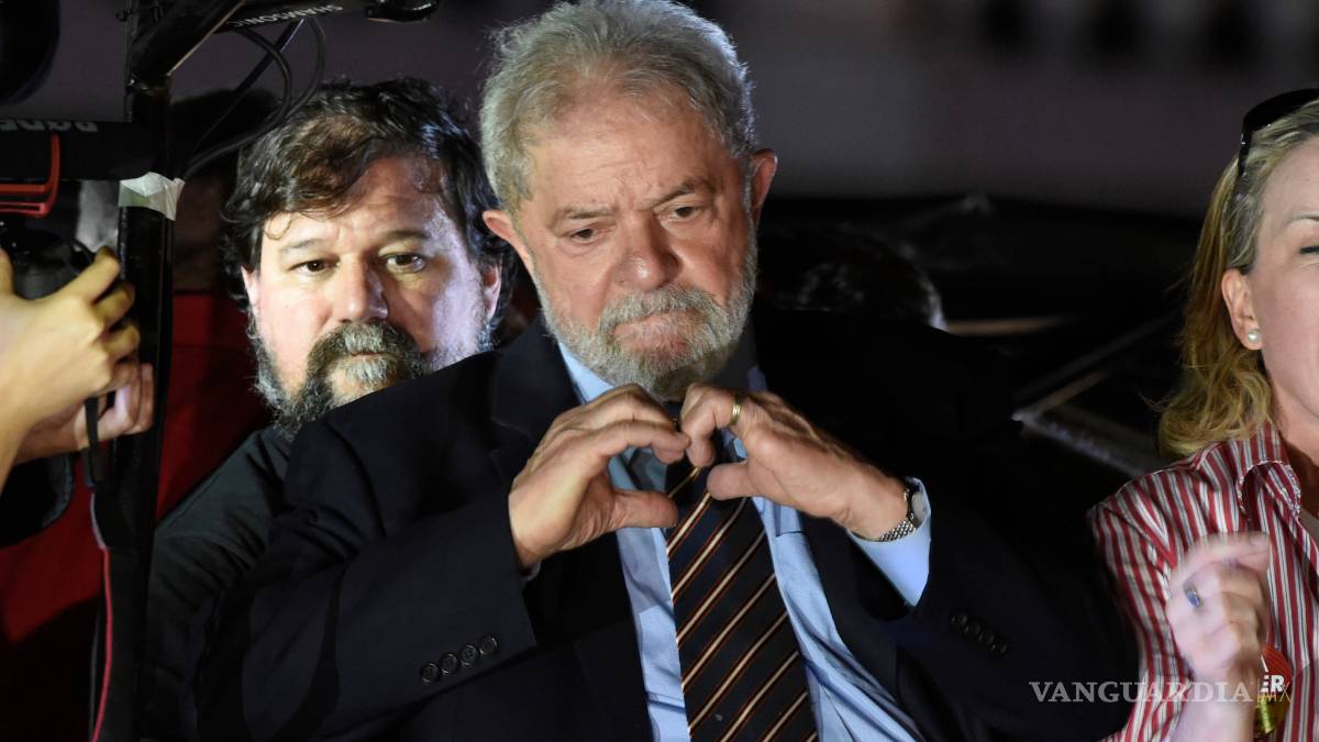 Lula da Silva dice ser víctima de una "cacería de brujas"
